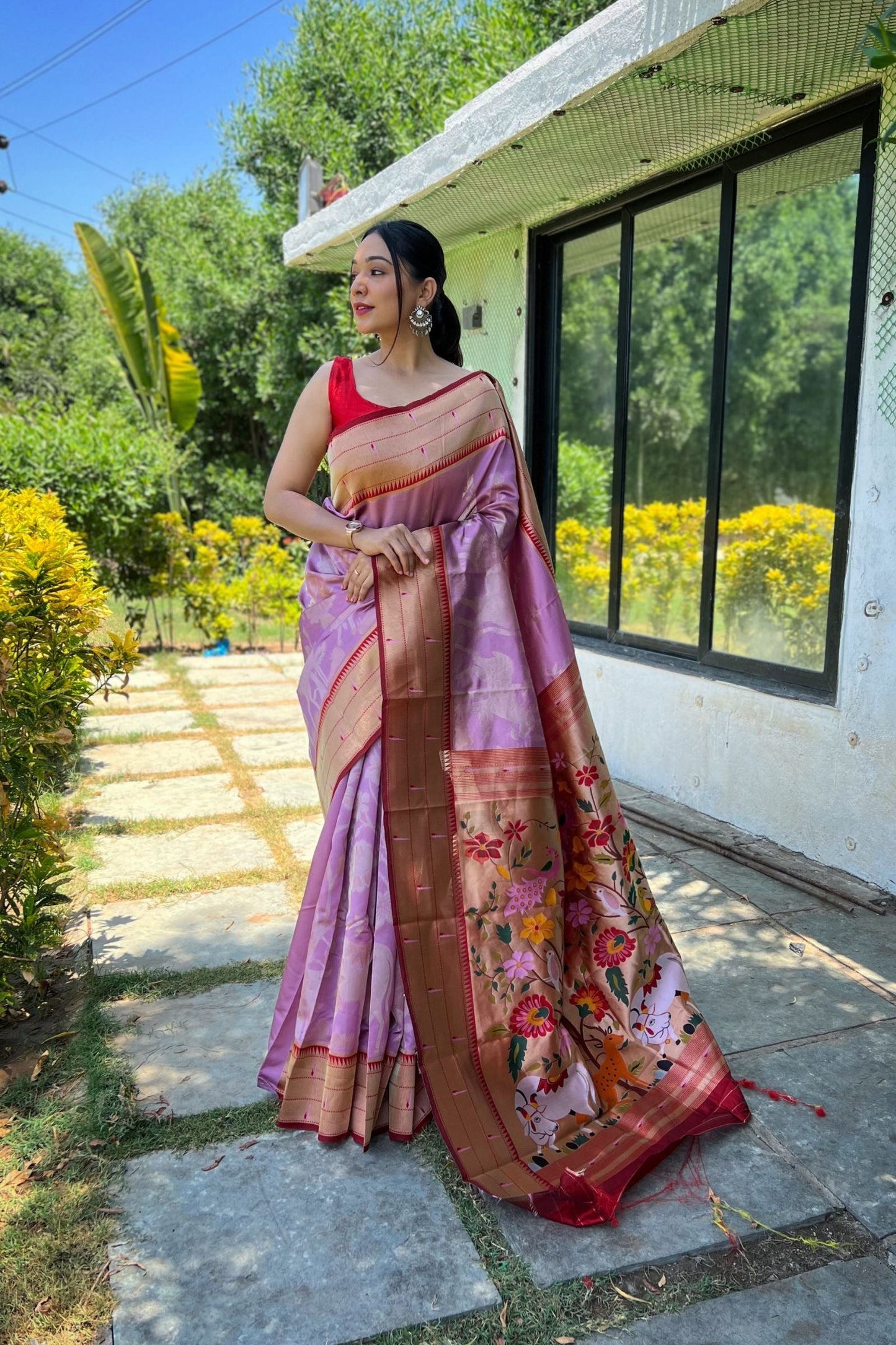 Lavender Zari Woven Soft Paithani Silk Saree with Traditional Pattern
