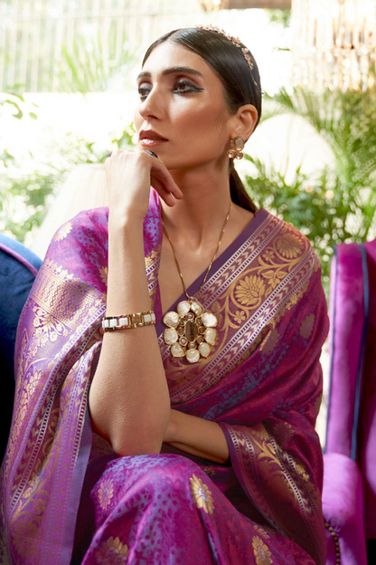 Magenta & Gold- Pure Banarasi Silk Saree with Handloom Weaving