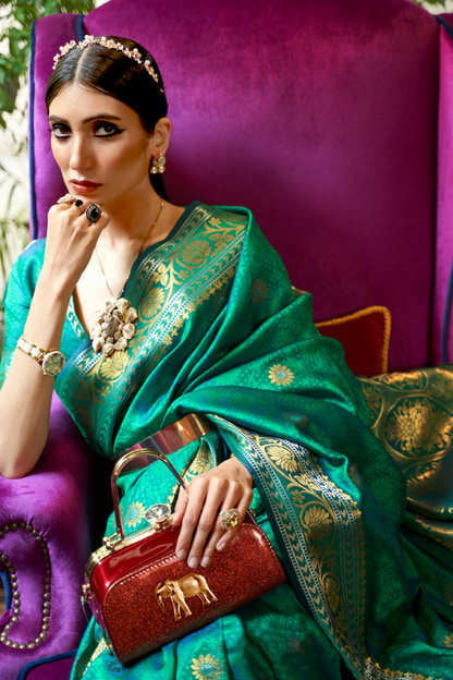 Green & Gold- Pure Banarasi Silk Saree with Handloom Weaving