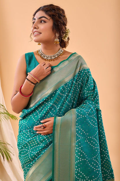 Rama Bandhani Weaving Paithani Silk Saree